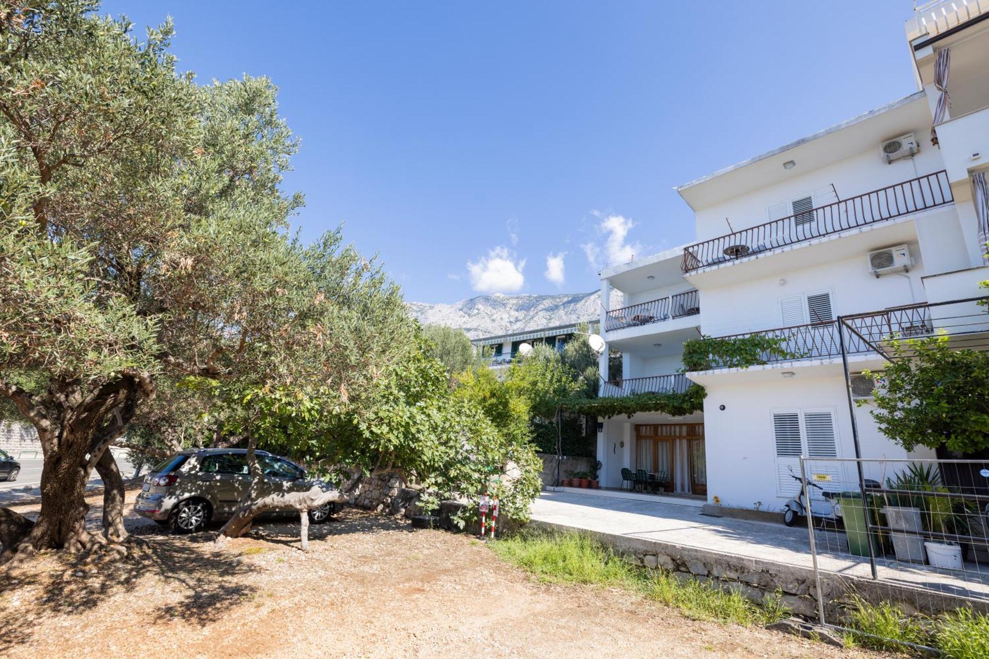 Apartmani Marta Tucepi Luaran gambar