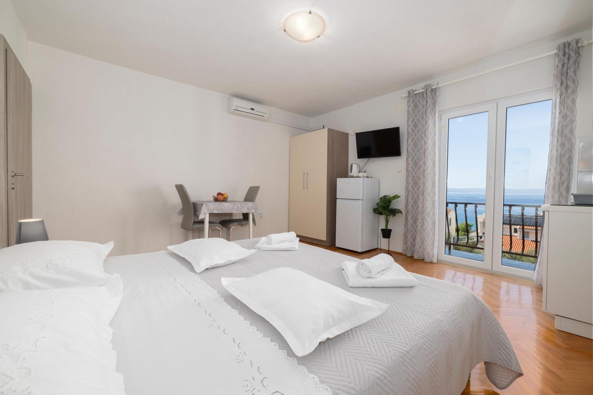 Apartmani Marta Tucepi Luaran gambar